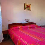 In With Terrace, Air Conditioning, Wifi, Washing Machine 633-1 Apartman *