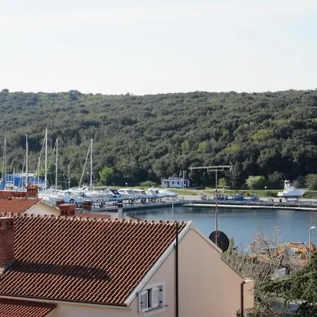 In With Terrace, Air Conditioning, Wifi, Washing Machine 633-1 Apartment Pula