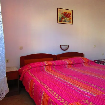 In With Terrace, Air Conditioning, Wifi, Washing Machine 633-1 Apartment *