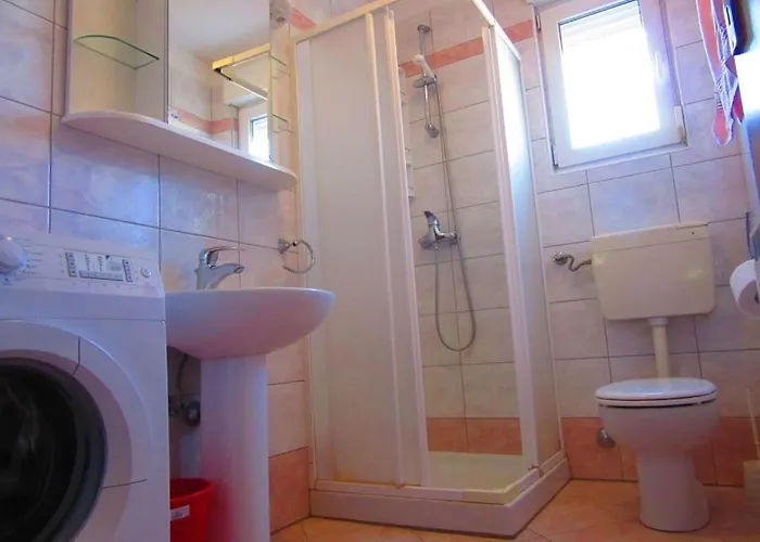 Apartamento In With Terrace, Air Conditioning, Wifi, Washing Machine 633-1 *